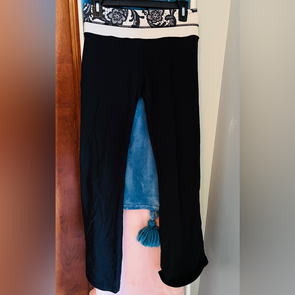 Lululemon bootcut yoga pants.